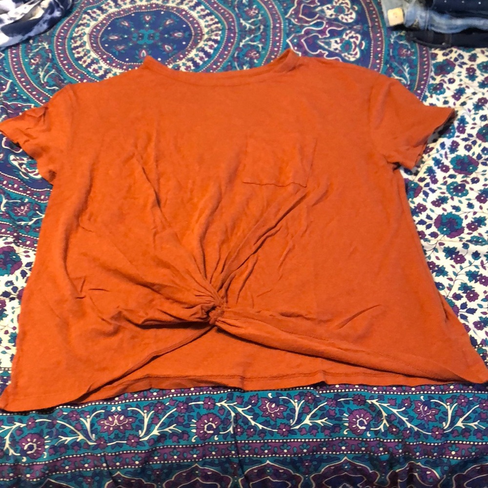 Universal Top Knot top burnt orange color NWOT